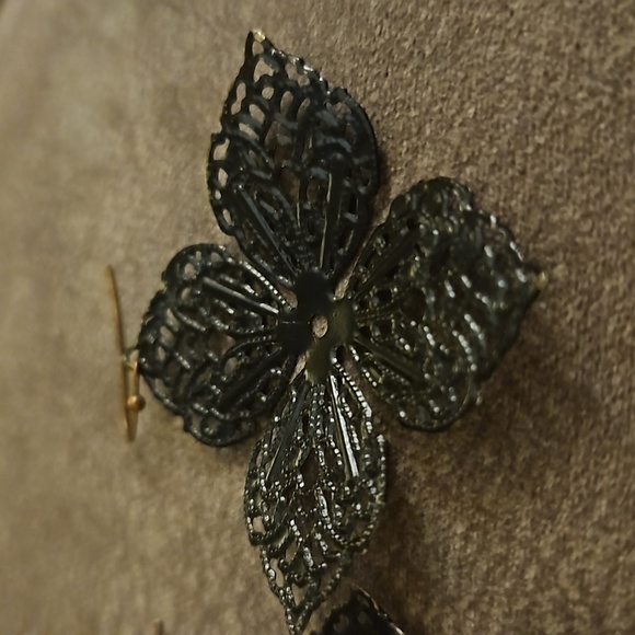 5/$25 Large Bronze Filigree Floral Dangle Hook Earrings - Picture 4 of 4